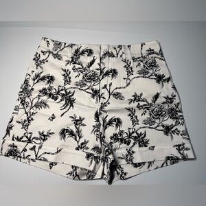 NWT WHITE HOUSE BLACK MARKET white black floral print chino shorts Sz 12
